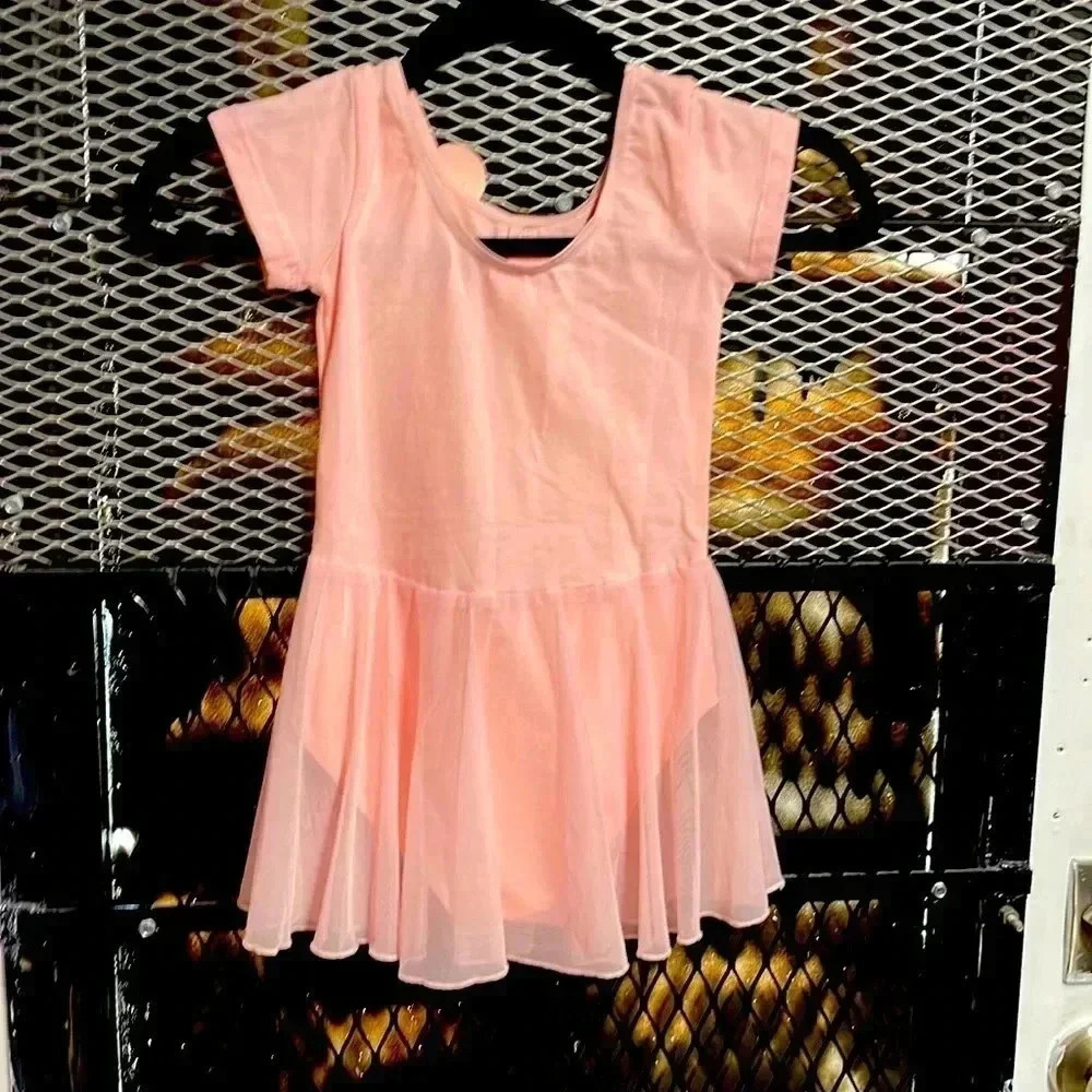 Pink dance outfit. One piece. Pink size 120 by Mdnmd.